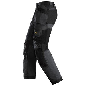 "Flexible and durable work trousers with reinforced storage pocket