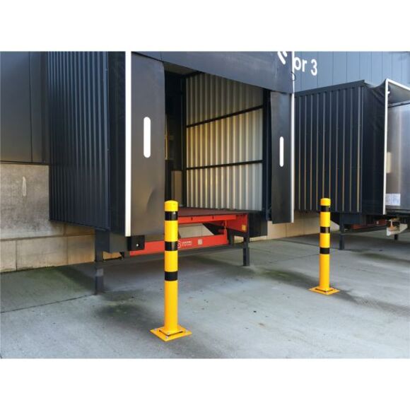 Defender Reflex Warehouse Bollard