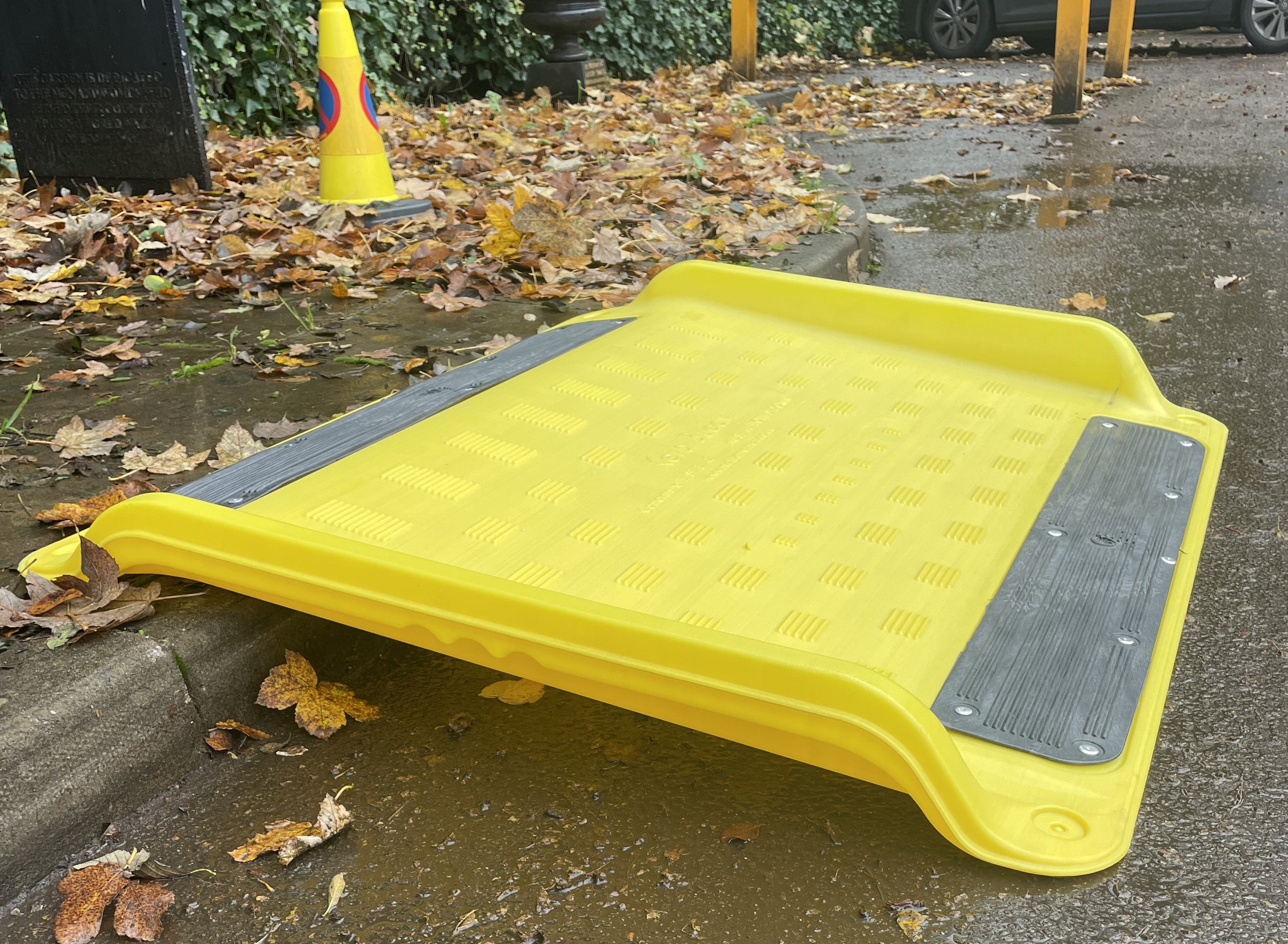 HDPE Kerb Ramp